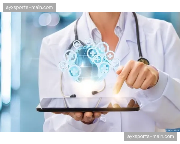 聚焦：场边医疗团队通过平板电脑实时监控球员心率与冲击负荷数据