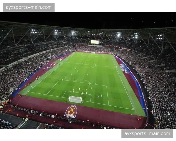 埃弗顿新球场正式启用，莫耶斯称其为复兴关键